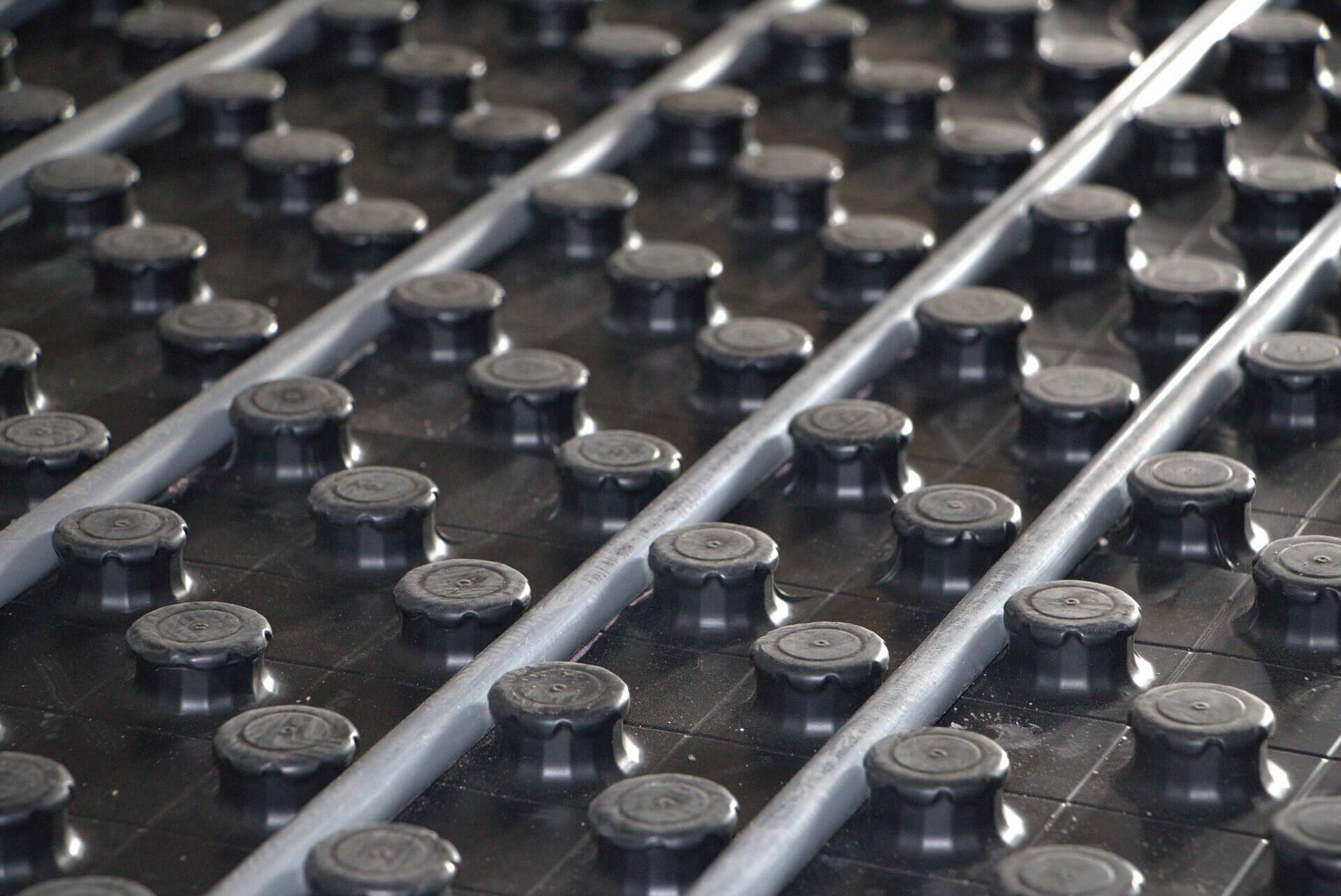 Vloer_over_vloerverwarming_aanleggen